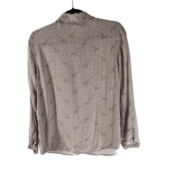 Chicos Womens Button-Down Shirt Animal Giraffe Print Beige Size 0 (US Size S) - Picture 2 of 5